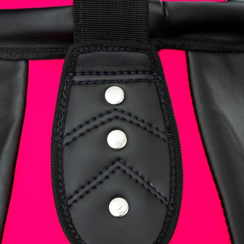 #color_fuchsia/black